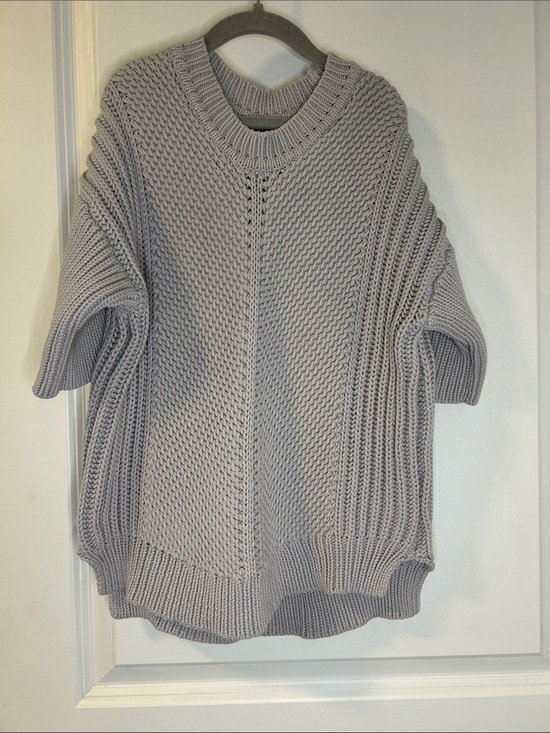 Banana Republic Sweaters - Banana Republic Light Gray Chunky Short-Sleeve Crewneck Sweater